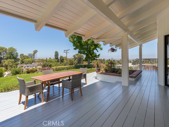 24 Harbor Sight Drive, Rolling Hills Estates, California 90274, 4 Bedrooms Bedrooms, ,4 BathroomsBathrooms,Residential,Sold,Harbor Sight,PV20138736