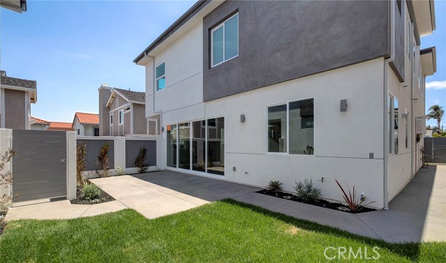 2207 Gates Avenue, Redondo Beach, California 90278, 4 Bedrooms Bedrooms, ,3 BathroomsBathrooms,Residential,Sold,Gates,PV18093744