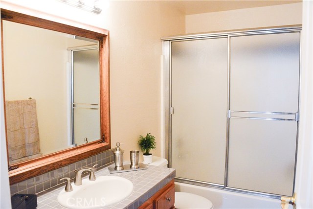 1811 Pullman Lane, Redondo Beach, California 90278, 4 Bedrooms Bedrooms, ,3 BathroomsBathrooms,Residential,Sold,Pullman,SB17154778