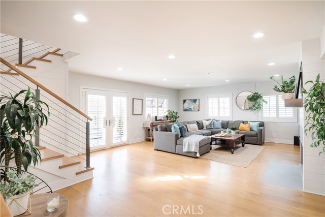 3520 Walnut Avenue, Manhattan Beach, California 90266, 3 Bedrooms Bedrooms, ,2 BathroomsBathrooms,Residential,Sold,Walnut,SB21036889