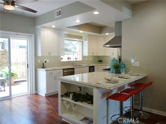 1219 Catalina Avenue, Redondo Beach, California 90277, 4 Bedrooms Bedrooms, ,4 BathroomsBathrooms,Residential,Sold,Catalina,SB17109861