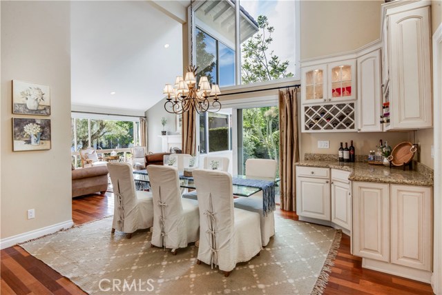 11 Covered Wagon Lane, Rolling Hills Estates, California 90274, 4 Bedrooms Bedrooms, ,4 BathroomsBathrooms,Residential,Sold,Covered Wagon,PV18258893