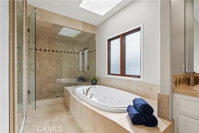 618 Avenue C, Redondo Beach, California 90277, 3 Bedrooms Bedrooms, ,2 BathroomsBathrooms,Residential,Sold,Avenue C,SB20188515