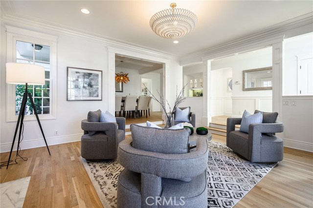 742 27th Street, Manhattan Beach, California 90266, 4 Bedrooms Bedrooms, ,3 BathroomsBathrooms,Residential,Sold,27th,SB19194302