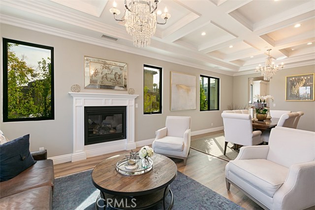 1934 Robinson Street, Redondo Beach, California 90278, 5 Bedrooms Bedrooms, ,4 BathroomsBathrooms,Residential,Sold,Robinson,OC19044344