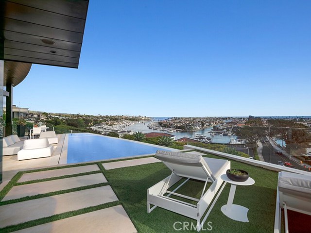Photo of 1107 Dolphin Terrace, Corona del Mar, CA 92625