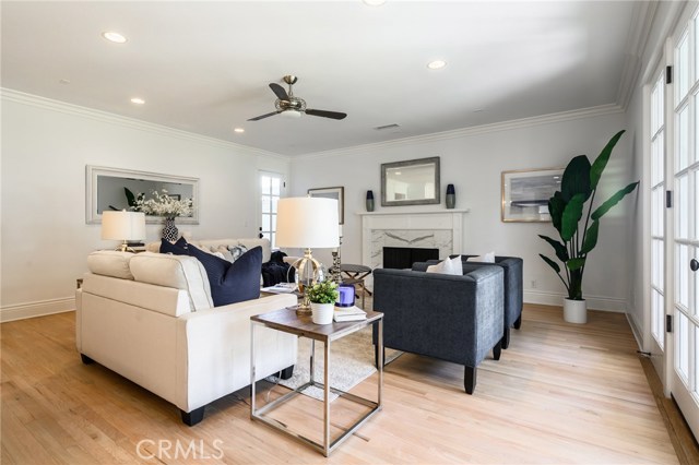 742 27th Street, Manhattan Beach, California 90266, 4 Bedrooms Bedrooms, ,3 BathroomsBathrooms,Residential,Sold,27th,SB19194302