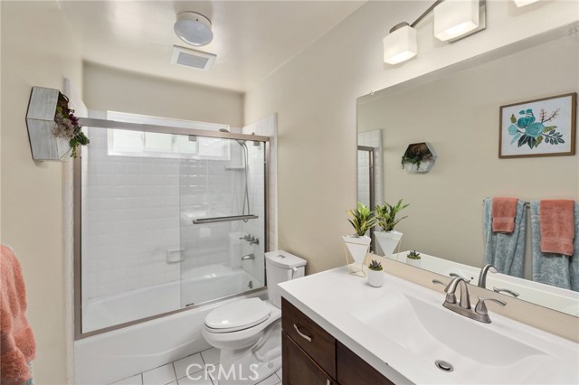 1711 Axenty Way, Redondo Beach, California 90278, 3 Bedrooms Bedrooms, ,3 BathroomsBathrooms,Residential,Sold,Axenty,SB20170047