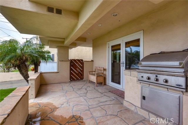 2013 Clark Lane, Redondo Beach, California 90278, 3 Bedrooms Bedrooms, ,2 BathroomsBathrooms,Residential,Sold,Clark,SB20074345