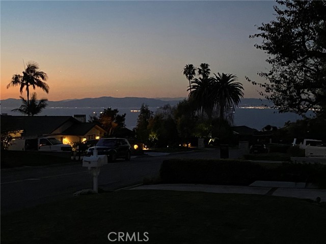 1036 Via Nogales, Palos Verdes Estates, California 90274, 4 Bedrooms Bedrooms, ,2 BathroomsBathrooms,Residential,Sold,Via Nogales,PV21053693