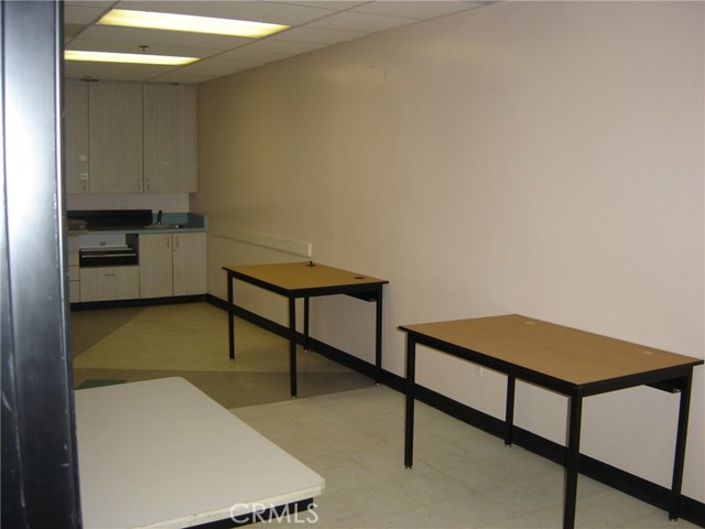 8th, 92411, ,Commercial,For Sale,8th,EV20129321