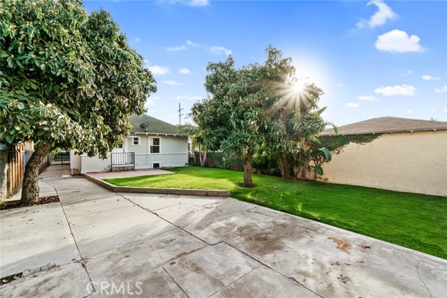 3 Bed Home for Sale in Los Angeles, California