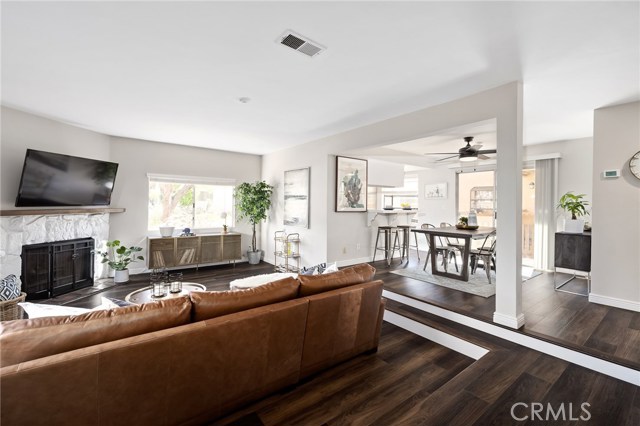 2701 Voorhees Avenue, Redondo Beach, California 90278, 2 Bedrooms Bedrooms, ,2 BathroomsBathrooms,Residential,Sold,Voorhees,SB20156888