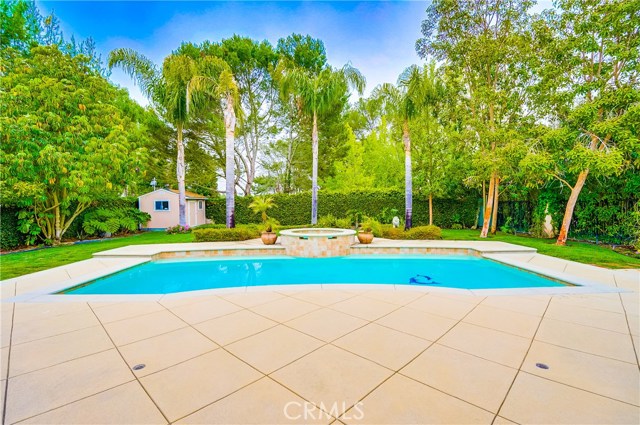 1 Hillcrest Manor, Rolling Hills Estates, California 90274, 4 Bedrooms Bedrooms, ,3 BathroomsBathrooms,Residential,Sold,Hillcrest Manor,SB19101049