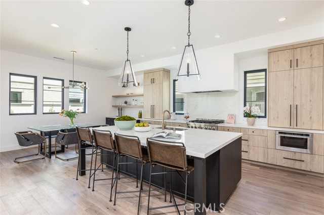 2003 Gates Avenue, Redondo Beach, California 90278, 4 Bedrooms Bedrooms, ,4 BathroomsBathrooms,Residential,Sold,Gates,SB21078366