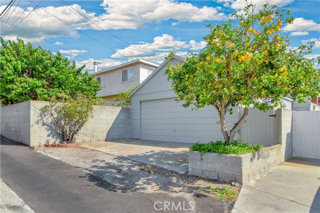 727 Avenue B, Redondo Beach, California 90277, 2 Bedrooms Bedrooms, ,1 BathroomBathrooms,Residential,Sold,Avenue B,SB20142924