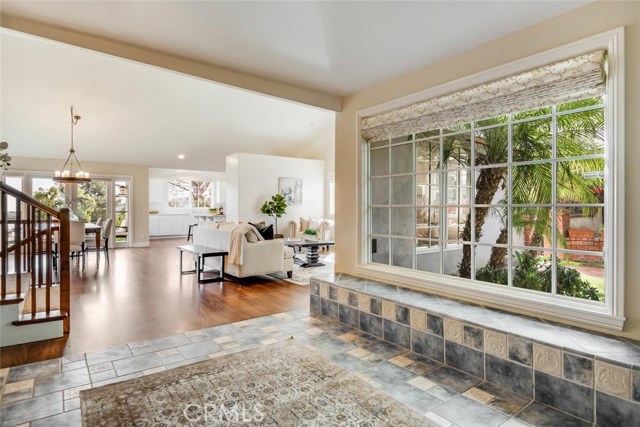 4600 Rollando Drive, Rolling Hills Estates, California 90274, 5 Bedrooms Bedrooms, ,4 BathroomsBathrooms,Residential,Sold,Rollando,PV19270515