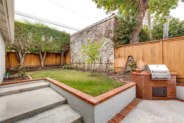 720 36th Street, Manhattan Beach, California 90266, 3 Bedrooms Bedrooms, ,2 BathroomsBathrooms,Residential,Sold,36th,SB19043240