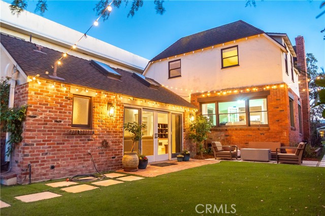 559 Avenue A, Redondo Beach, California 90277, 4 Bedrooms Bedrooms, ,2 BathroomsBathrooms,Residential,Sold,Avenue A,PV21028743