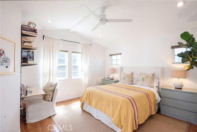 1200 Magnolia Avenue, Manhattan Beach, California 90266, 2 Bedrooms Bedrooms, ,1 BathroomBathrooms,Residential,Sold,Magnolia,SB20091640
