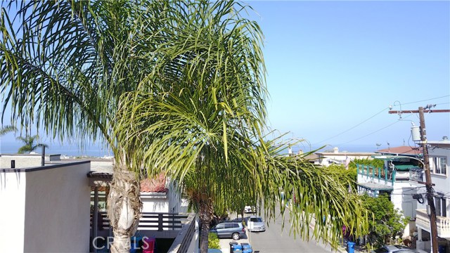 1022 17th Street, Hermosa Beach, California 90254, ,Residential Income,Sold,17th,SB20135816