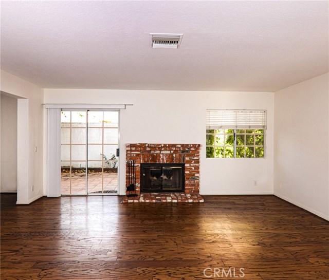 2405 Huntington Lane, Redondo Beach, California 90278, 4 Bedrooms Bedrooms, ,2 BathroomsBathrooms,Residential,Sold,Huntington,SB19271210