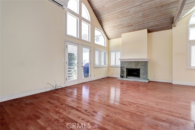 640 12th Street, Manhattan Beach, California 90266, 4 Bedrooms Bedrooms, ,2 BathroomsBathrooms,Residential,Sold,12th,SB20127342