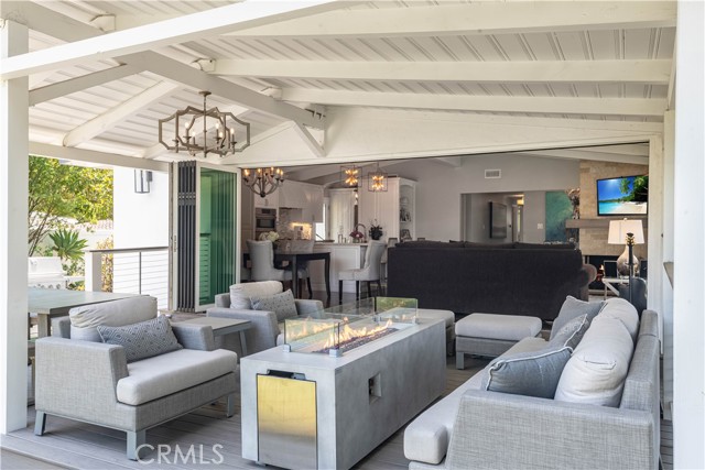 26 Gaucho Drive, Rolling Hills Estates, California 90274, 4 Bedrooms Bedrooms, ,2 BathroomsBathrooms,Residential,Sold,Gaucho,SB21153280