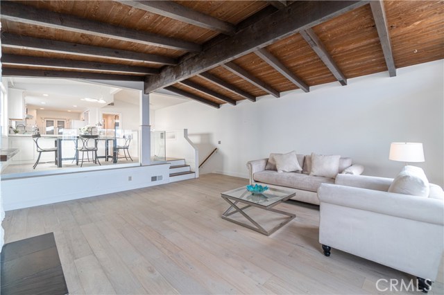 1752 Dixon Street, Redondo Beach, California 90278, 3 Bedrooms Bedrooms, ,2 BathroomsBathrooms,Residential,Sold,Dixon,SB20168858