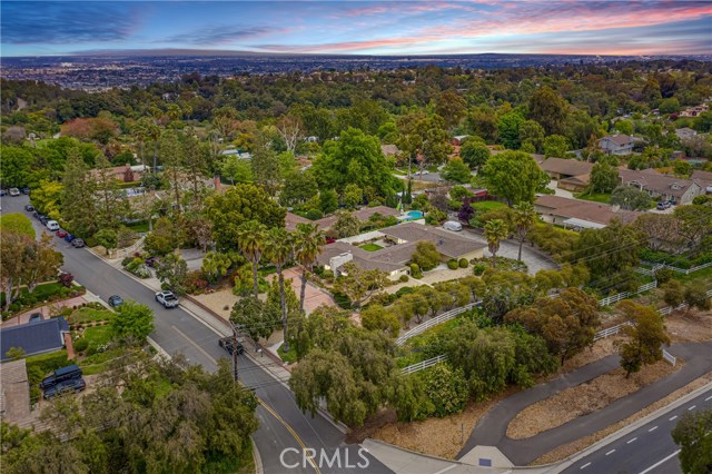 2 Branding Iron Lane, Rolling Hills Estates, California 90274, 4 Bedrooms Bedrooms, ,5 BathroomsBathrooms,Residential,Sold,Branding Iron,PV20092769