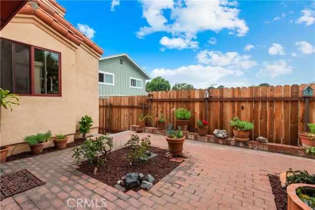 595 31st Street, Manhattan Beach, California 90266, 4 Bedrooms Bedrooms, ,1 BathroomBathrooms,Residential,Sold,31st,SB20193425