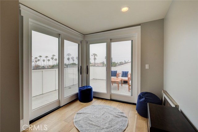 703 Avenue A, Redondo Beach, California 90277, 5 Bedrooms Bedrooms, ,5 BathroomsBathrooms,Residential,Sold,Avenue A,SB18161623