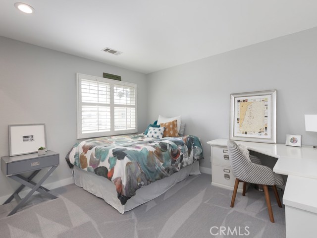 711 Irena Avenue, Redondo Beach, California 90277, 4 Bedrooms Bedrooms, ,2 BathroomsBathrooms,Residential,Sold,Irena,SB19226574