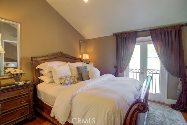 2403 Rockefeller Lane, Redondo Beach, California 90278, 3 Bedrooms Bedrooms, ,2 BathroomsBathrooms,Residential,Sold,Rockefeller,SB20237105