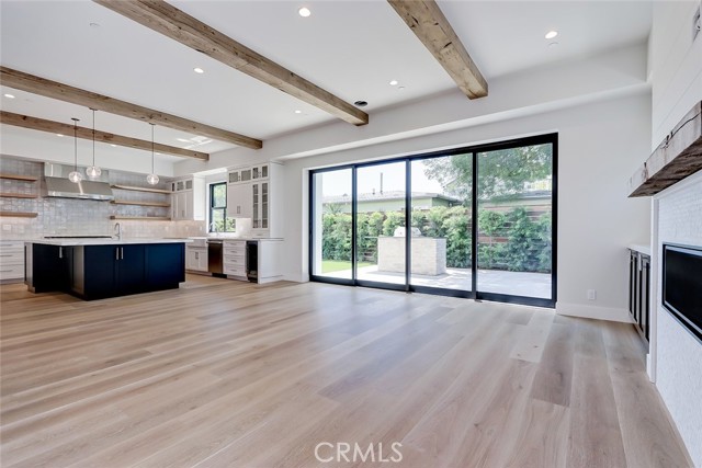 1400 17th Street, Manhattan Beach, California 90266, 5 Bedrooms Bedrooms, ,3 BathroomsBathrooms,Residential,Sold,17th,SB21193120