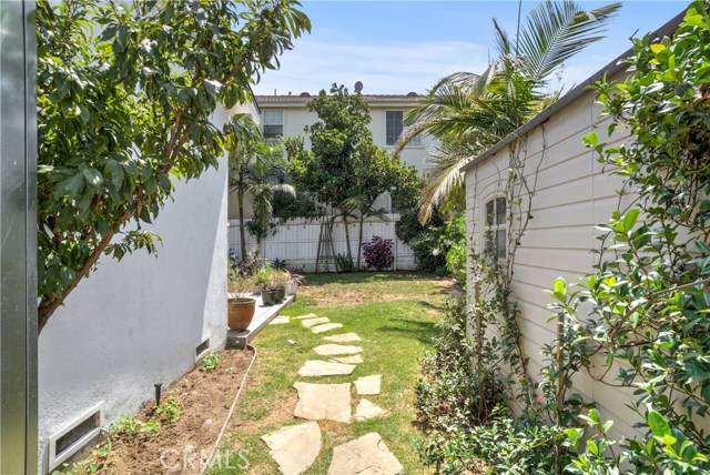 2402 Alvord Lane, Redondo Beach, California 90278, 3 Bedrooms Bedrooms, ,1 BathroomBathrooms,Residential,Sold,Alvord,SB18279606