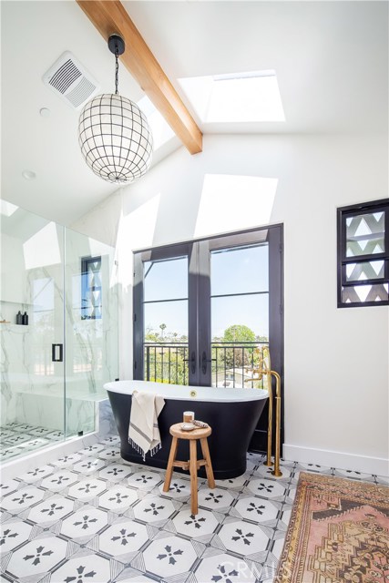 1720 Walnut Avenue, Manhattan Beach, California 90266, 5 Bedrooms Bedrooms, ,4 BathroomsBathrooms,Residential,Sold,Walnut,SB20059383