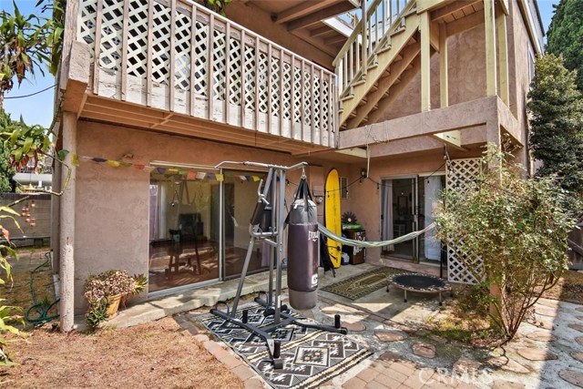959 2nd Street, Hermosa Beach, California 90254, 5 Bedrooms Bedrooms, ,2 BathroomsBathrooms,Residential,Sold,2nd,SB20190726