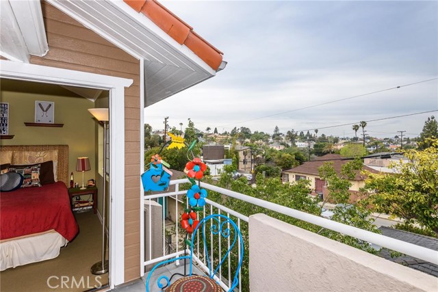 2006 Aviation Way, Redondo Beach, California 90278, 3 Bedrooms Bedrooms, ,2 BathroomsBathrooms,Residential,Sold,Aviation,SB18089847