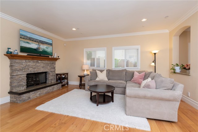 2208 Voorhees Avenue, Redondo Beach, California 90278, 4 Bedrooms Bedrooms, ,2 BathroomsBathrooms,Residential,Sold,Voorhees,SB20201467