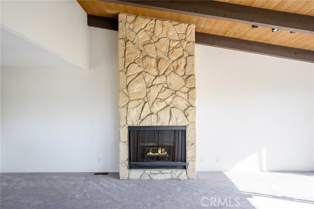 834 Lucia Avenue, Redondo Beach, California 90277, 2 Bedrooms Bedrooms, ,1 BathroomBathrooms,Residential,Sold,Lucia,SB19263239