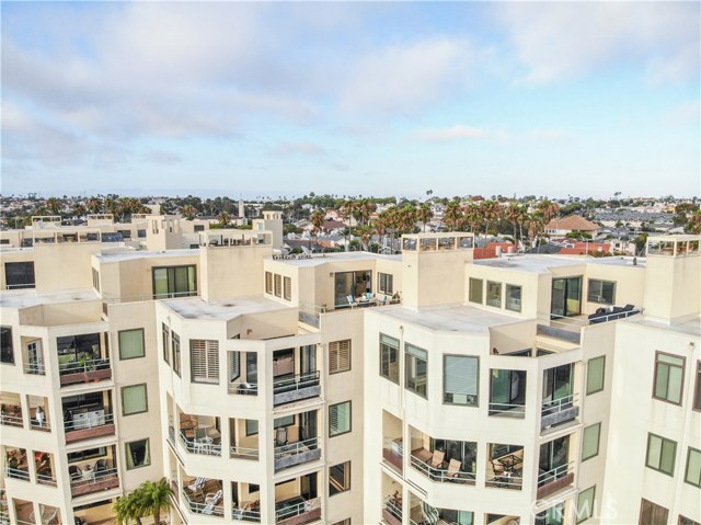 510 The Village, Redondo Beach, California 90277, 2 Bedrooms Bedrooms, ,2 BathroomsBathrooms,Residential,Sold,The Village,SB19198306