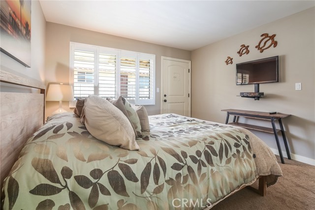 640 Manhattan Beach Boulevard, Manhattan Beach, California 90266, 2 Bedrooms Bedrooms, ,2 BathroomsBathrooms,Residential,Sold,Manhattan Beach,RS20159337