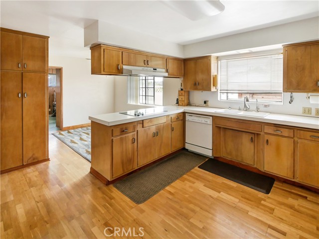5 Bed Home for Sale in Torrance, California