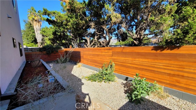  Income Home for Sale in North Hollywood, California