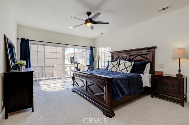 716 Lucia Avenue, Redondo Beach, California 90277, 3 Bedrooms Bedrooms, ,2 BathroomsBathrooms,Residential,Sold,Lucia,PV20207865