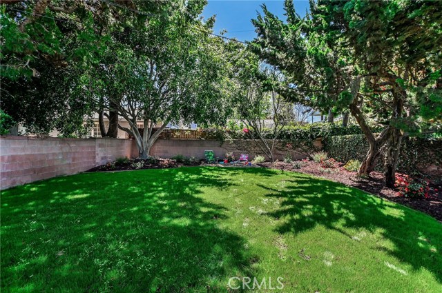 1012 Rosecrans Avenue, Manhattan Beach, California 90266, 3 Bedrooms Bedrooms, ,1 BathroomBathrooms,Residential,Sold,Rosecrans,SB20083912
