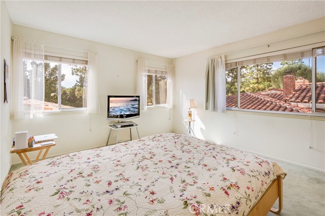 41 Via Granada, Rolling Hills Estates, California 90274, 3 Bedrooms Bedrooms, ,1 BathroomBathrooms,Residential,Sold,Via Granada,PV17215120