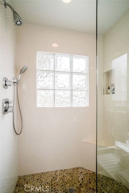 433 Marine Avenue, Manhattan Beach, California 90266, 3 Bedrooms Bedrooms, ,3 BathroomsBathrooms,Residential,Sold,Marine,SB19210558