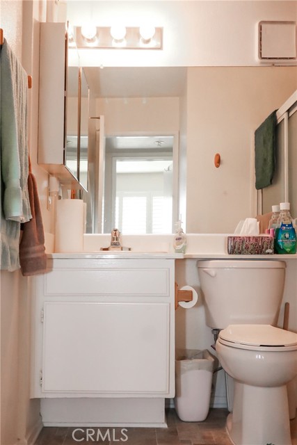 2 Bed Home for Sale in Newhall, California